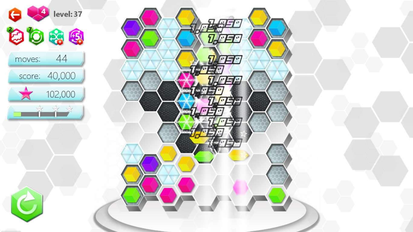 A whole new Hexic experience, with innovative obstacles and challenges!
